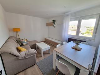 Location Appartement à Pillarno. Piso recién reformado en alquiler en la segunda planta de una ca