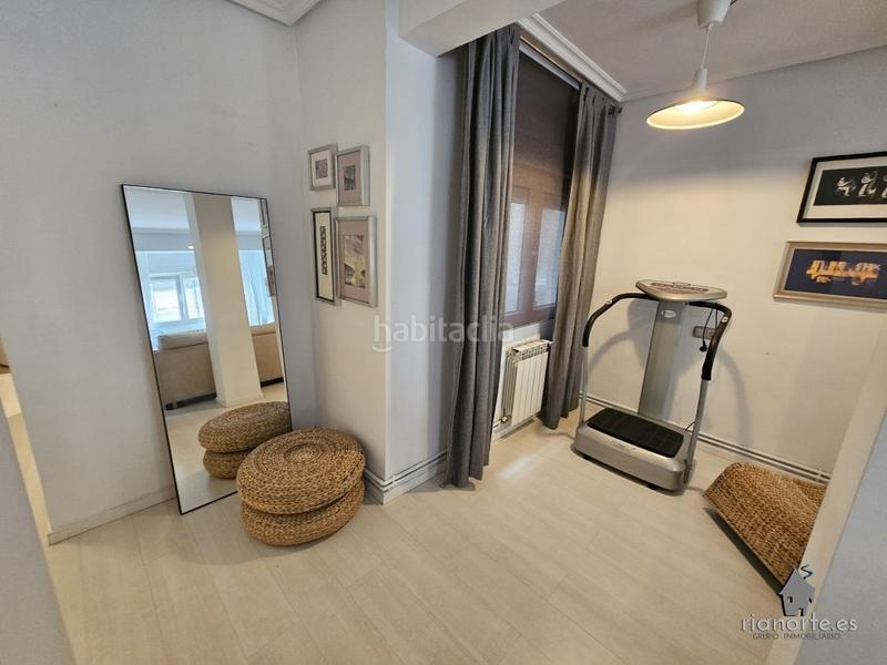 Foto 67162311-9c76-4de1-a159-e586eb791a54. Pis amb calefacció a Centro Avilés