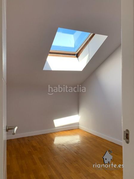 Foto e9a9e8e1-eb42-4aba-baa7-9b194b86e0fb. Dúplex amb calefacció a Centro Avilés