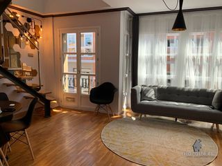 Zweistöckige Wohnung in Centro. Precioso dúplex de tres dormitorios en venta en pleno centro de