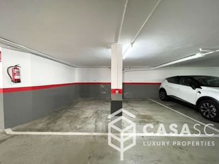 Parking coche en Avinguda de can vulpelleres 1. Plaza de parking en venta � avinguda de can vulpelleres, sant cu