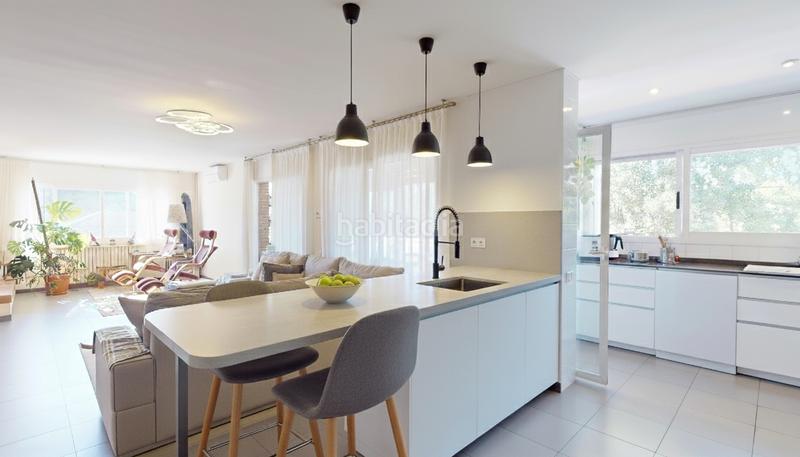 Foto 67e341ac-83ac-4b68-b7bb-7275c8ec8f3c. Casa amb xemeneia calefacció aparcament piscina a Sant Cugat del Vallès