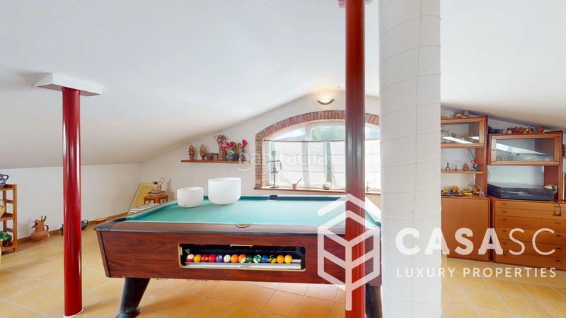 Foto e9c07943-8258-472b-b195-5a06564aba80. Casa amb xemeneia calefacció aparcament piscina a Sant Cugat del Vallès