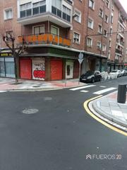 Local Comercial en Bagatza - S. Vicente