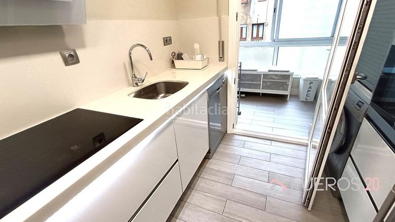 Foto 3e56e476-6906-4912-98c1-0eea3e7dba18. Flat with heating in Centro Barakaldo