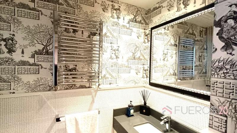 Foto c5ac7a50-7f73-4539-bfdc-c22a0673ebf0. Flat with heating in Centro Barakaldo