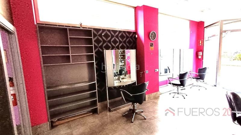 Foto 0d560757-0fc9-45fd-abc6-824fe512db8e. Local comercial peluquería alquiler o venta en Bagatza - S. Vicente Barakaldo