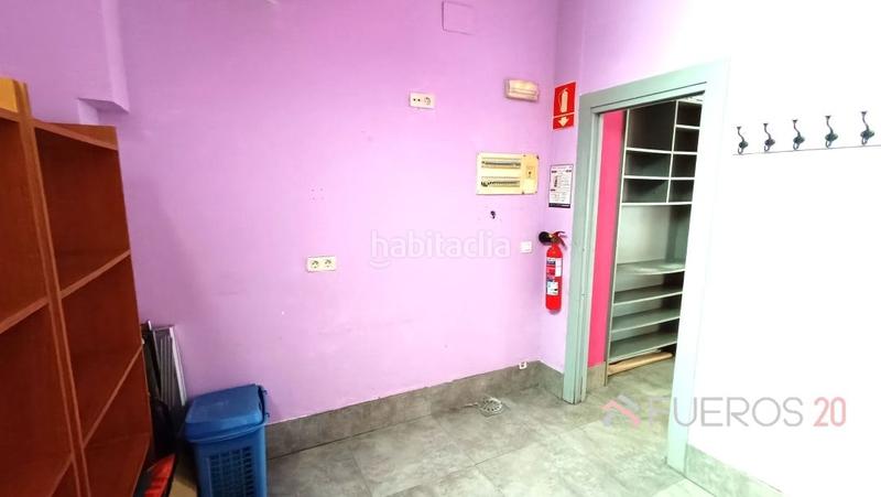 Foto 32eda850-dd54-4eda-a515-298624cfb414. Local comercial peluquería alquiler o venta en Bagatza - S. Vicente Barakaldo