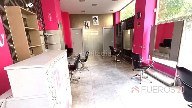 Foto 3ec360c1-553a-4bb0-a92d-7cd3e985b9bf. Local comercial peluquería alquiler o venta en Bagatza - S. Vicente Barakaldo