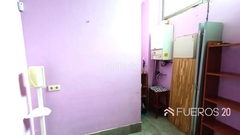 Foto 457a3327-ad0a-4743-aeea-5df668c545b4. Local comercial peluquería alquiler o venta en Bagatza - S. Vicente Barakaldo