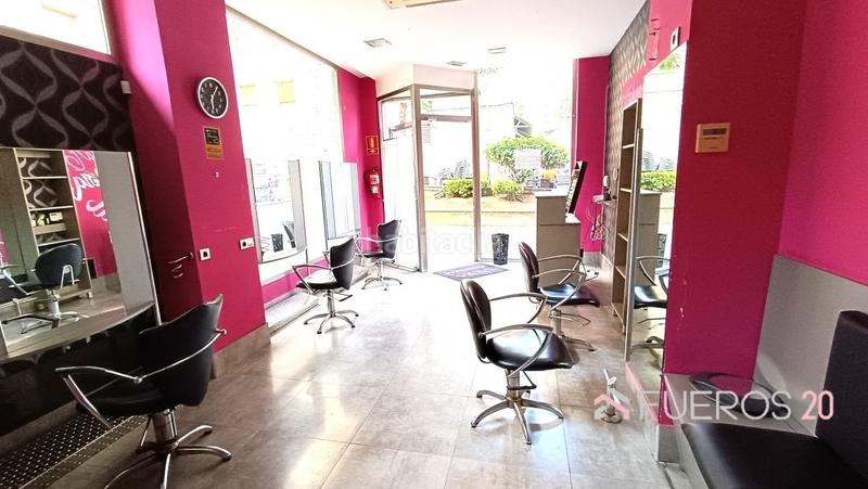 Foto 7d1571f1-264a-45cb-9f37-e1afe3e145d6. Local comercial peluquería alquiler o venta en Bagatza - S. Vicente Barakaldo