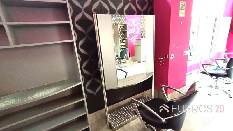 Foto e458a1b5-40fd-4cc9-93f9-5e214dd27c3d. Local comercial peluquería alquiler o venta en Bagatza - S. Vicente Barakaldo