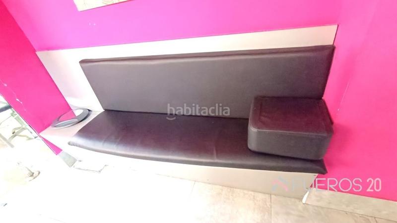 Foto fa4a47a5-f346-41ca-8055-1b92cce74b44. Local comercial peluquería alquiler o venta en Bagatza - S. Vicente Barakaldo