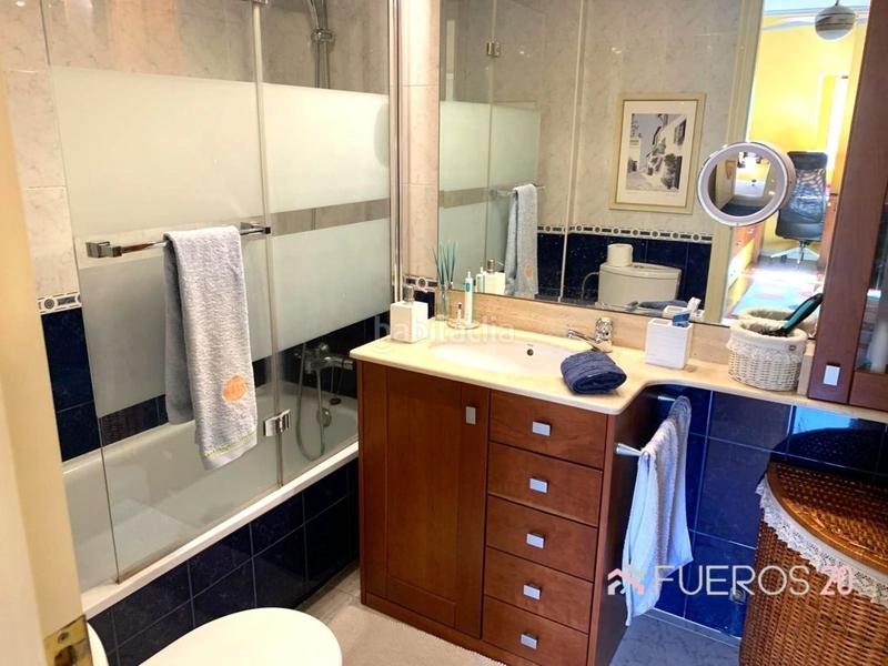 Foto f5c9b4c5-921f-4fb3-99b2-ad1cc69149c3. Duplex con riscaldamento parcheggio in Cotolino Castro - Urdiales