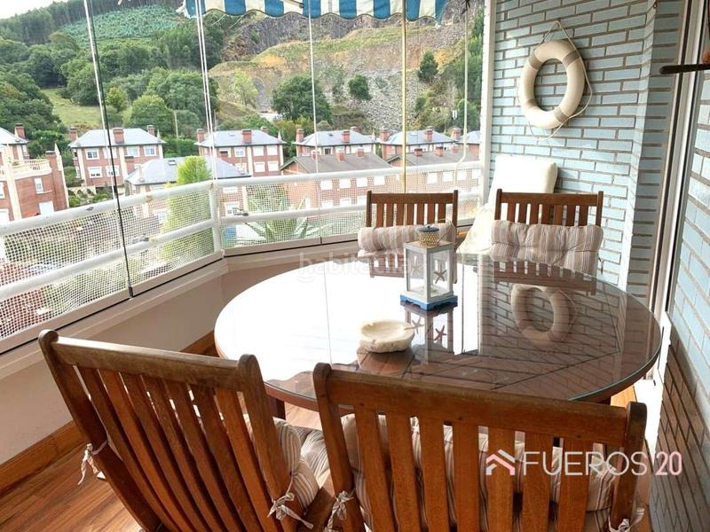 Foto fc8de575-85b6-4628-9127-9fe61bf21a2a. Duplex con riscaldamento parcheggio in Cotolino Castro - Urdiales