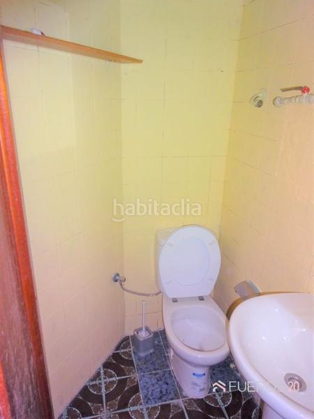 Foto 53af9fbb-fc3e-4e49-8862-0f2f0e18ab12. Alquiler local comercial local Centro en Centro Barakaldo