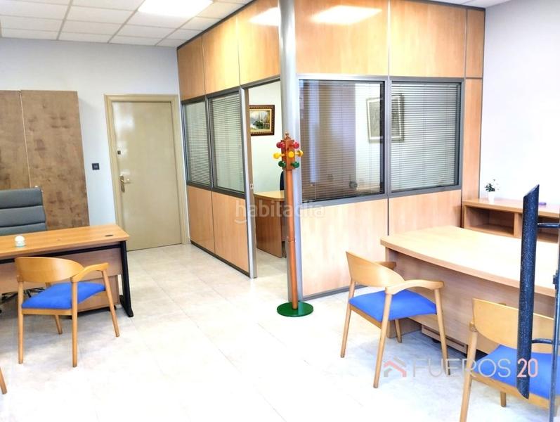 Foto 5097ac24-2e16-41dc-8f93-6a102cddbd92. Alquiler local comercial local centro san vicente en Barakaldo