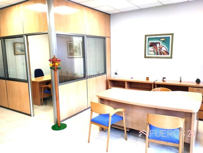 Foto 42a6afee-569c-45a0-b6f4-f0689ea7bd87. Lloguer local comercial a Bagatza - S. Vicente Barakaldo