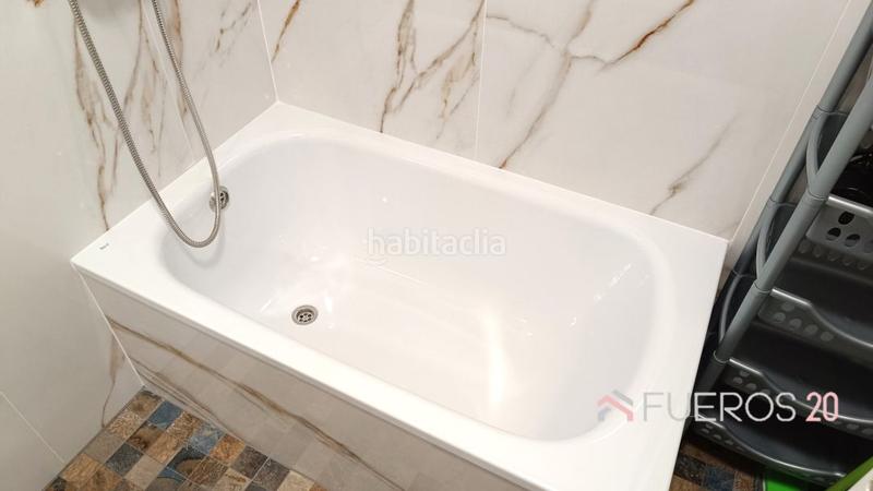 Foto d06d772d-5a6e-45e5-a407-1c102d299cf1. Pis amb calefacció a Centro Barakaldo