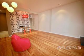 Piso en Txabarri - La Unión - Vista Alegre. Sestao centro 2 hab  de diseño