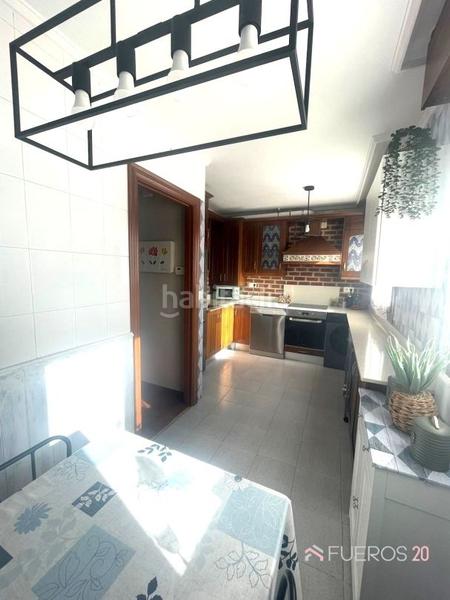 Foto 3c372c18-2d28-4a0d-a8a2-812b6998ba3f. Reihenhaus mit heizung parking pool in Mioño-Santullán Castro - Urdiales