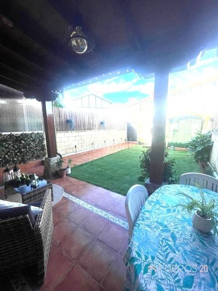 Foto 417ea00f-995a-43cb-a215-afb0d425e508. Reihenhaus mit heizung parking pool in Mioño-Santullán Castro - Urdiales