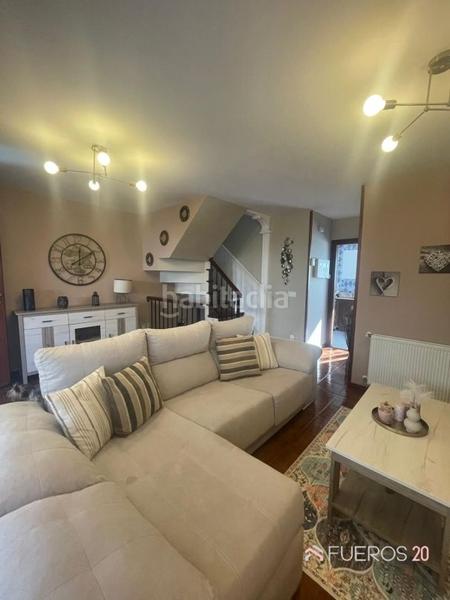 Foto 955affc9-2260-4d0c-832a-c038a8630ac7. Reihenhaus mit heizung parking pool in Mioño-Santullán Castro - Urdiales