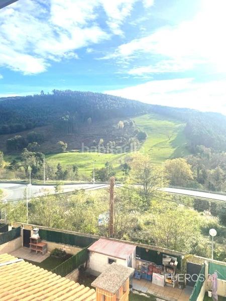 Foto d26e31bc-8818-44d3-b9a0-577efd2850f4. Reihenhaus mit heizung parking pool in Mioño-Santullán Castro - Urdiales