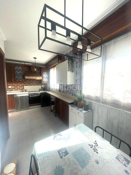 Foto d2befc1d-d1c7-403e-ac82-7cccedcf1147. Reihenhaus mit heizung parking pool in Mioño-Santullán Castro - Urdiales