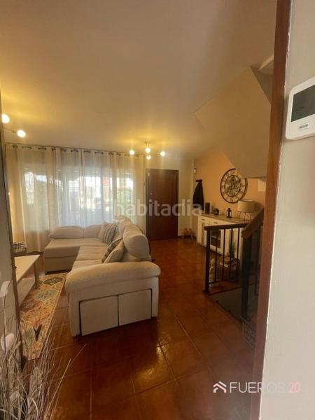 Foto f9c93b44-c192-4cf7-aaee-6ccd14afb96e. Reihenhaus mit heizung parking pool in Mioño-Santullán Castro - Urdiales