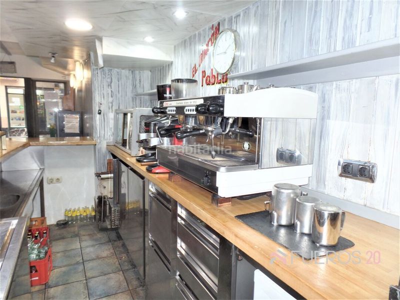 Foto 5a985a45-3734-41eb-a179-9868b2b842bc. Local comercial a Centro Barakaldo