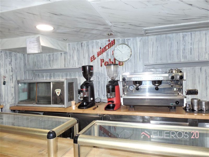 Foto 613c67d0-a82d-48b4-bca2-6a673a503933. Local comercial a Centro Barakaldo