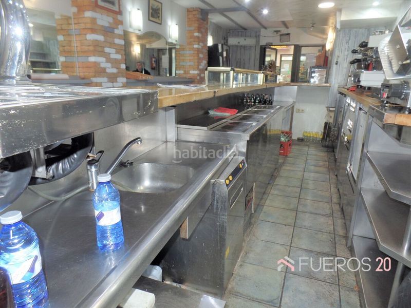 Foto 93d7ac0e-d35d-429e-ac18-cc2fcd731e09. Local comercial a Centro Barakaldo