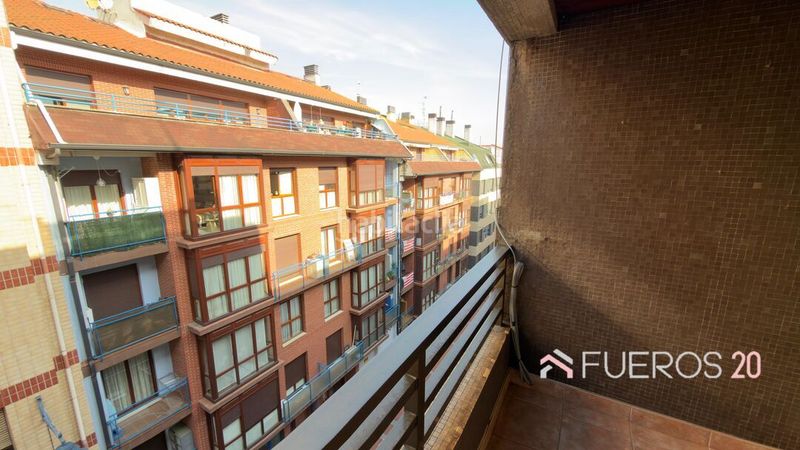 Foto 98143760-f417-468d-ad9c-9e7410701323. Pis amb calefacció a Centro Barakaldo