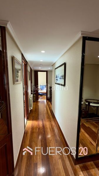 Foto 9c09d1f4-acd3-4a40-965c-7121673e4f4e. Pis amb calefacció a Centro Barakaldo