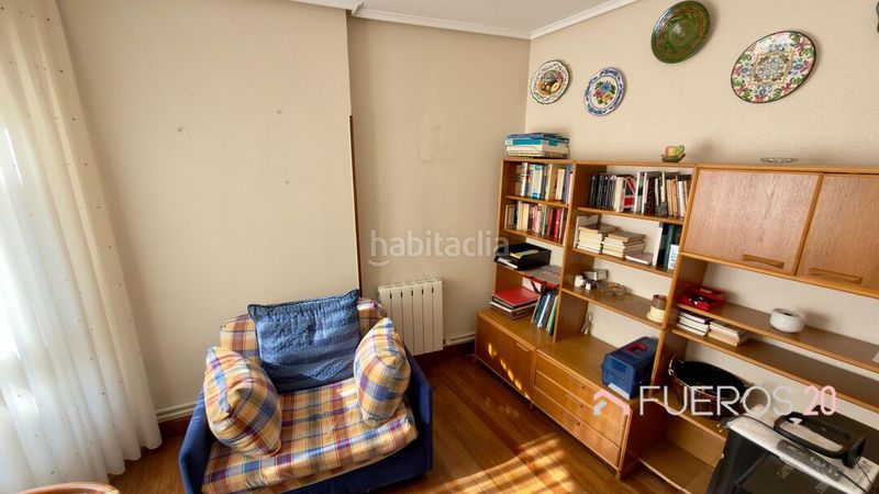 Foto b491e43e-bfde-4ab1-bb97-443ac4bbede0. Pis amb calefacció a Centro Barakaldo