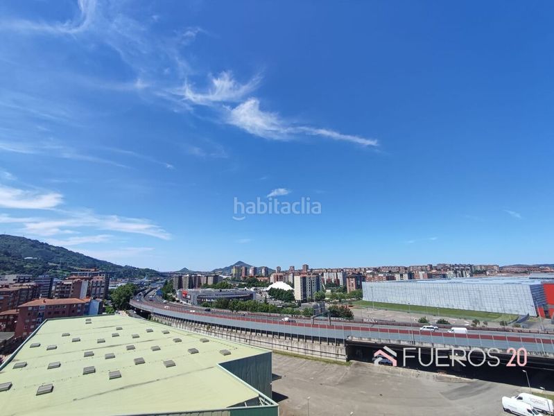 Foto 454bc432-aae6-4140-b9fc-63e242a561fb. Àtic amb calefacció aparcament a Arteagabeitia - Retuerto - Kareaga Barakaldo