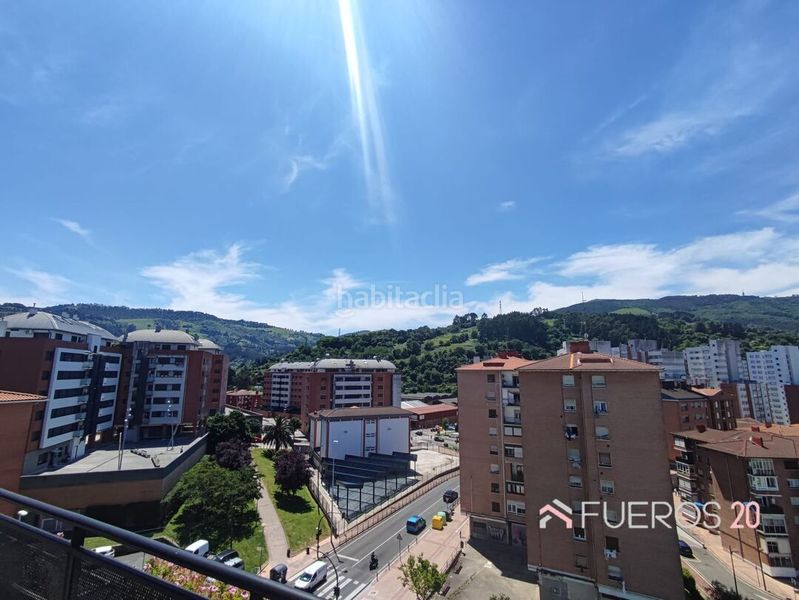 Foto 5a7c6c19-ac1c-4226-bfb4-93c43f956374. Àtic amb calefacció aparcament a Arteagabeitia - Retuerto - Kareaga Barakaldo