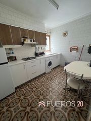 Flat in Centro. Centro con ascensor