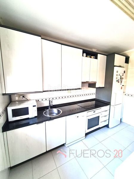 Foto ee6b1dcd-dfd9-458e-abb0-a3c77551a23f. Pis amb calefacció a Sabino Arana-Jesuitas Bilbao