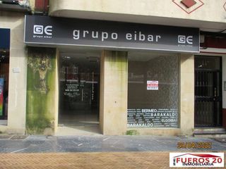 Affitto Locale commerciale in Loiu. Herriko plaza