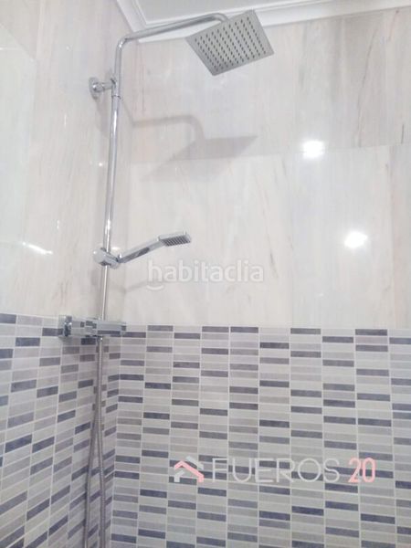 Foto 85b281e3-1188-4273-952f-95ae8ec78ba5. Pis amb calefacció aparcament piscina a Tregadín Noja