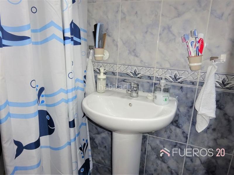 Foto 0a614be7-7595-4939-b65d-3cec5f92f24b. Semi detached house with heating in Bagatza - S. Vicente Barakaldo