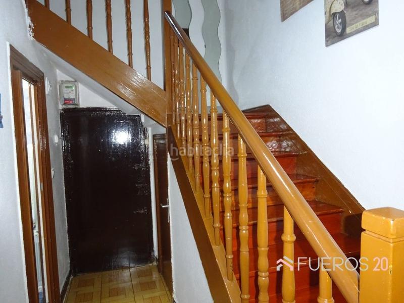 Foto bdf56697-b35b-419f-995e-db40e6bf2bae. Semi detached house with heating in Bagatza - S. Vicente Barakaldo
