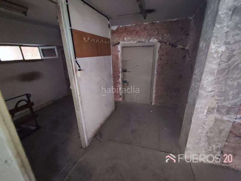 Foto 3771815f-7aa0-4e97-ba1b-1f1513894a7f. Alquiler local comercial lonja grande, en total 450 m2 en Barakaldo