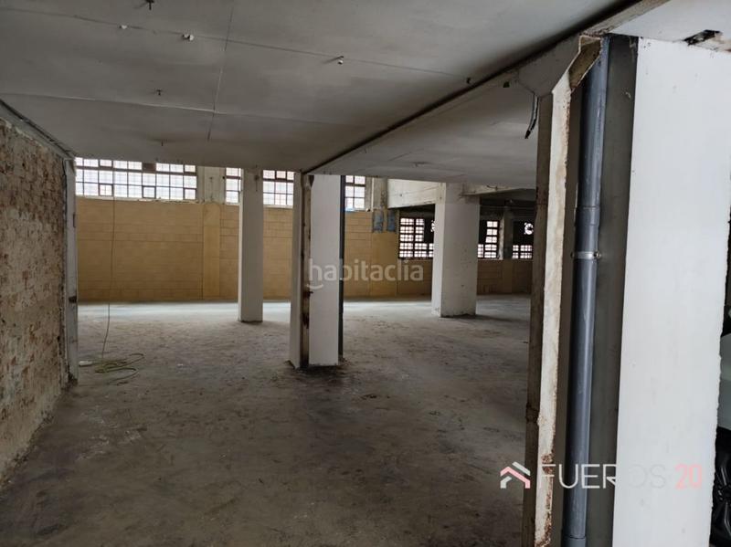 Foto ad5d39f8-2c56-4c11-8928-c4277840a95d. Alquiler local comercial lonja grande, en total 450 m2 en Barakaldo