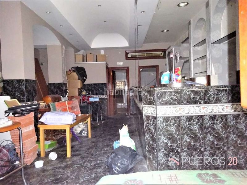 Foto e89deb4e-a5c7-4e48-b5dd-8368eb447c35. Local comercial a Centro Barakaldo