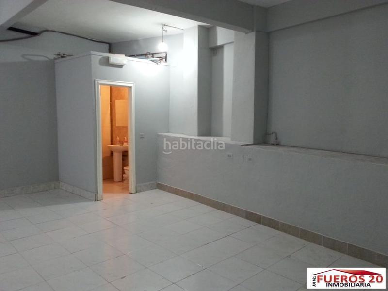 Foto c71718fc-91b8-4474-bdd0-3aefdc5d0162. Local comercial local con posibilidades de vivienda en Barakaldo