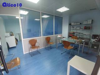 Local Comercial a Calle Peña Santa de Enol 9*