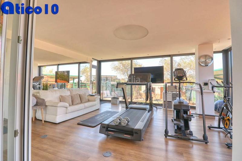 Foto 49843426-834c-4c38-b693-b296830eda18. Chalet impresionante chalet en mareo en urbanizacion privada. en Gijón